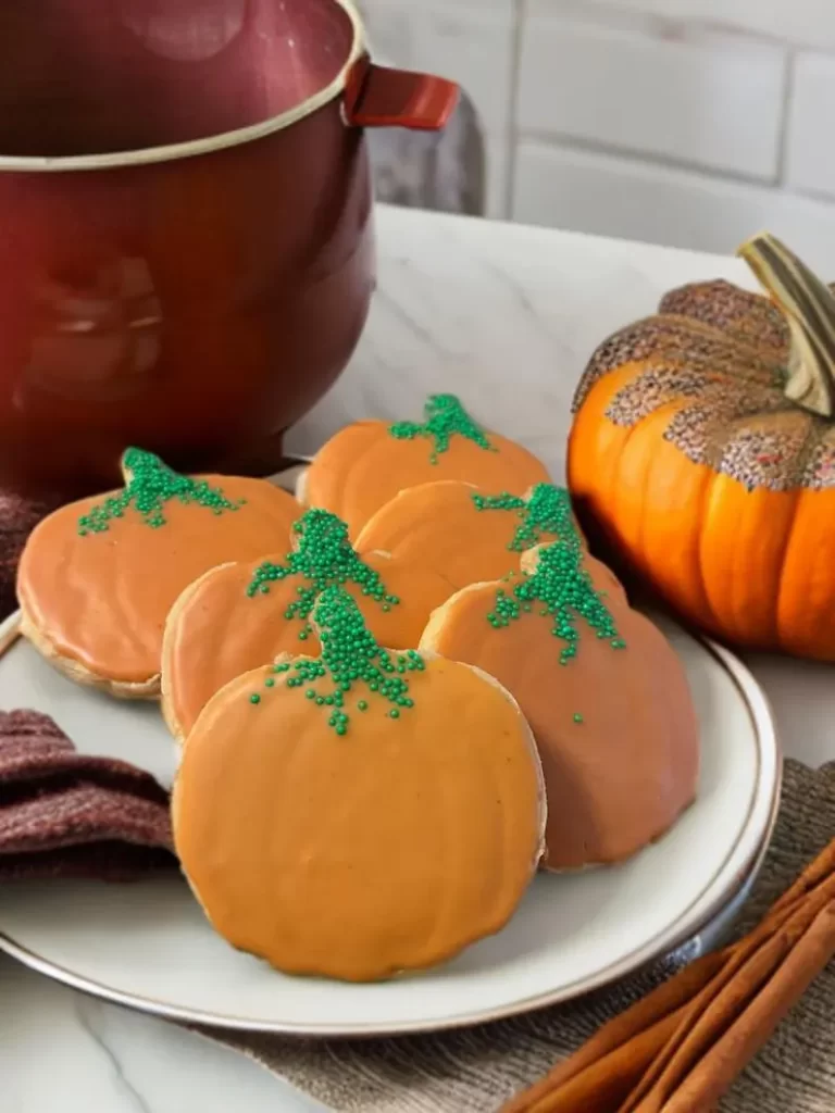 Pumpkin spice iced shortbread Cookies